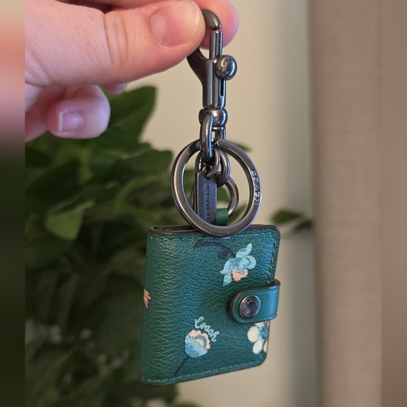 小物 coach photo frame flower leather charm Coach | Accessories | Coach Mystical Floral Picture Frame Bag
